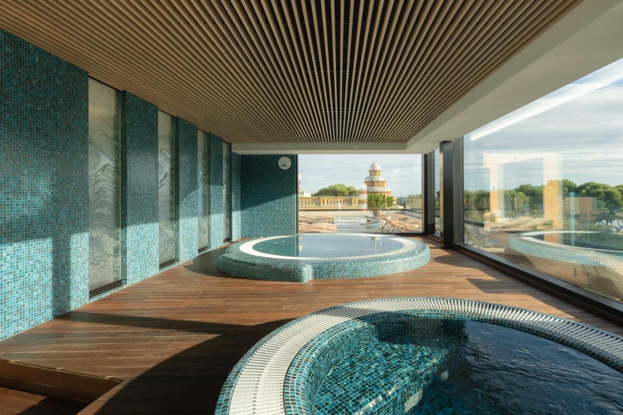 Boutique Hotel Elke Spa Superior 산펠리우데기솔스 외부 사진