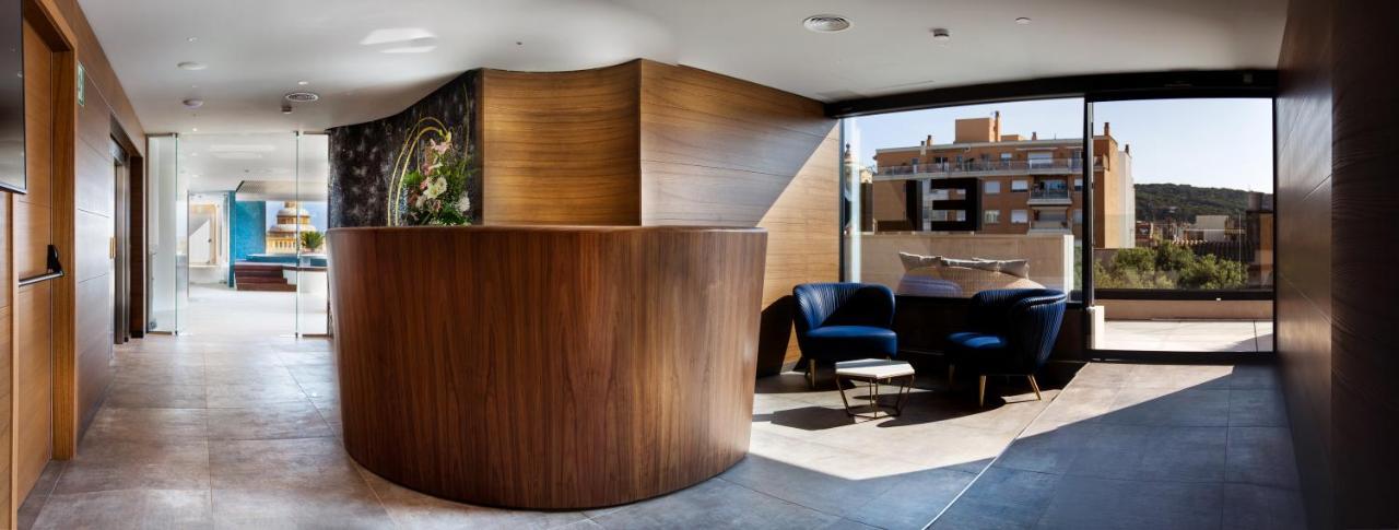 Boutique Hotel Elke Spa Superior 산펠리우데기솔스 외부 사진