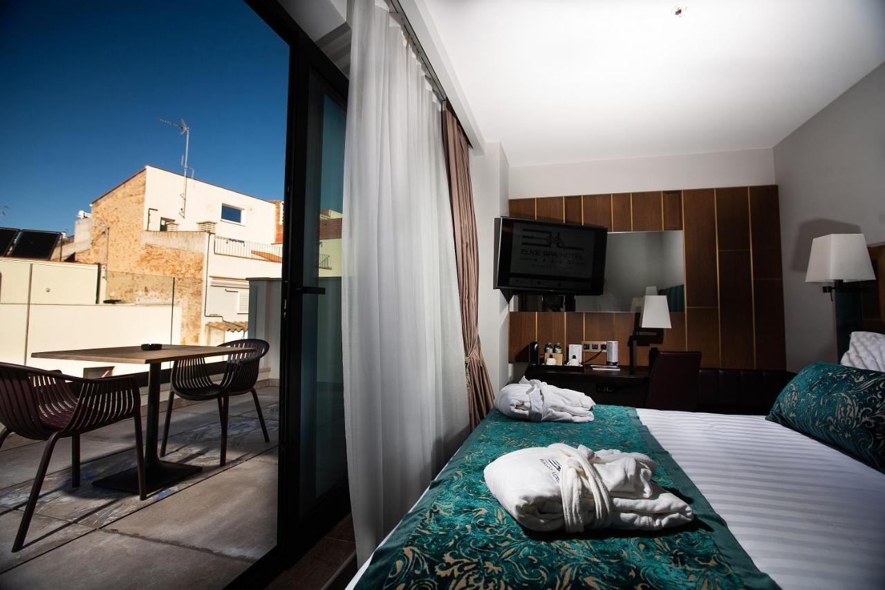 Boutique Hotel Elke Spa Superior 산펠리우데기솔스 외부 사진